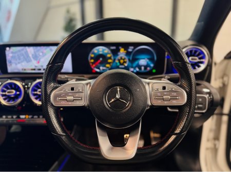 2018 Mercedes-Benz A Class A180 D AMG LINE PREMIUM + 5DR AUTO €24,995 thumbnail