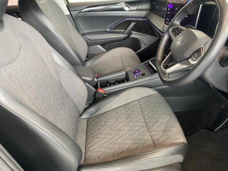 2024 Volkswagen Tiguan - thumbnail 13