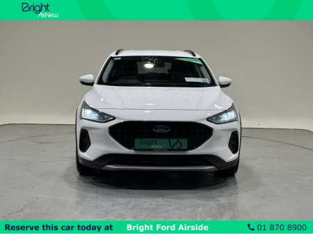 2023 Ford Focus - thumbnail 5