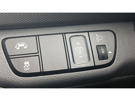 2019 Hyundai Ioniq - thumbnail 19