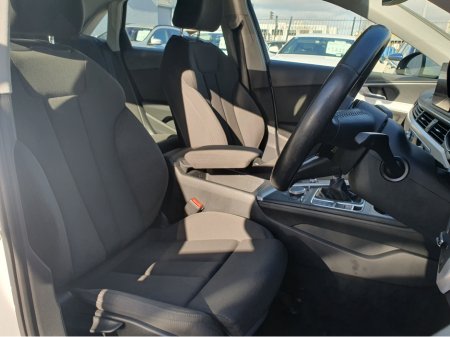 2016 Audi A4 - thumbnail 13