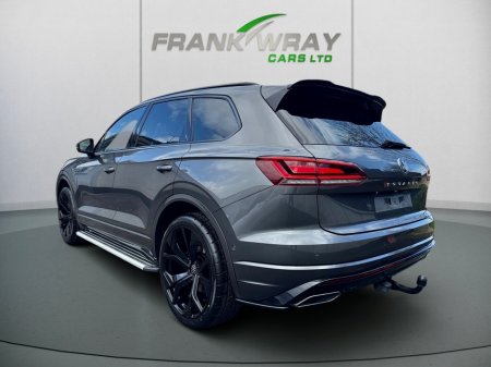 2019 Volkswagen Touareg - thumbnail 5