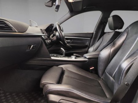 2018 BMW 3 Series - thumbnail 6