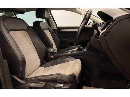 2018 Volkswagen Passat 2.0 TDI GT 150PS 4DR €19,950 thumbnail