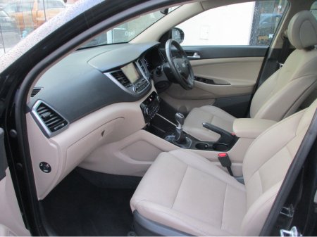 2016 Hyundai Tucson *****SOLD     SOLD****PREMIUM   PAN ROOF5DR thumbnail