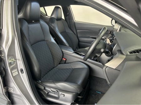 2020 Toyota C-HR - thumbnail 5