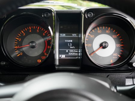 2019 Suzuki Jimny - thumbnail 16