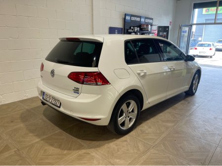 2013 Volkswagen Golf - thumbnail 3