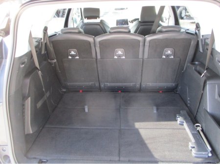 2018 Peugeot 5008 - thumbnail 9