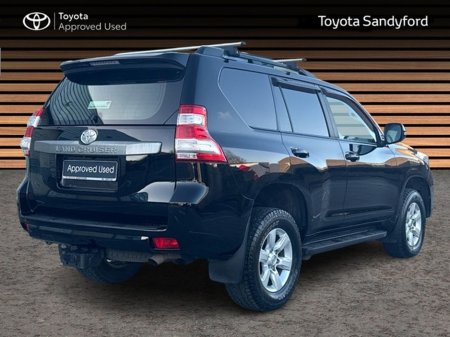 2017 Toyota Landcruiser LWB GX COMMERCIAL // AIR CON // BLUETOOTH // REAR CAMERA // PRICE IS PLUS VAT €25,972 thumbnail