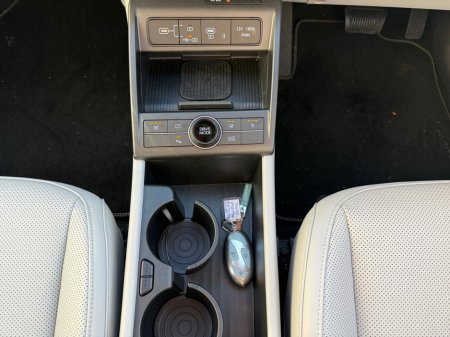 2025 Hyundai Kona Kona EV Elegance 65kWh €37,500 thumbnail