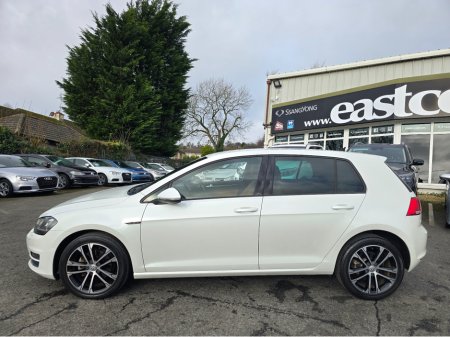 2014 Volkswagen Golf (142) SPECIAL TAN LEATHER SEATS  HIGH-LINE EDITION REV-CAMERA HI-SPEC STUNNING CAR €14,450 thumbnail