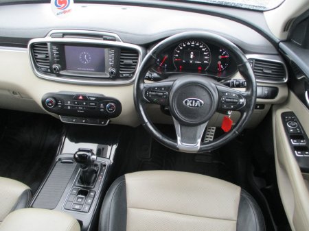 2017 Kia Sorento - thumbnail 15