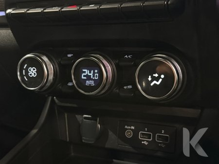 2024 Renault Arkana HYBRID 1.6L AUTOMATIC - REVERSE CAMERA/PARKING SENSORS - CRUISE CONTROL - A/C HEATING CONTROLS - DIAMOND CUT ALLOY WHEELS €26,950 thumbnail