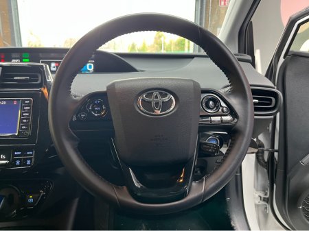 2022 Toyota Prius - thumbnail 9