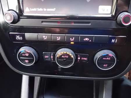 2015 Volkswagen Scirocco SPORT 2.0 TDI MANUAL 6 SPEED FWD 150HP 3DR @ REDDY 2 DRIVE LTD €12,850 thumbnail