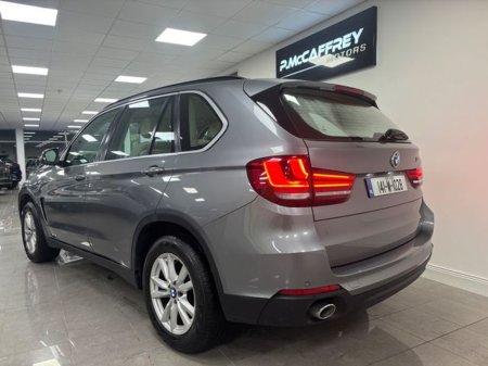 2014 BMW X5 sDrive25d SE €19,495