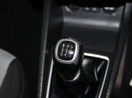 2015 Hyundai i20 - thumbnail 20