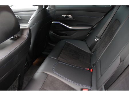 2020 BMW 3 Series - thumbnail 24