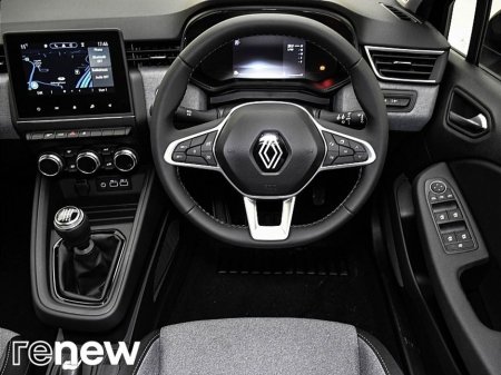 2025 Renault Clio - thumbnail 29