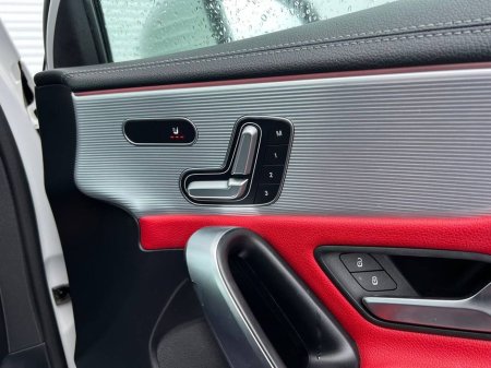 2020 Mercedes-Benz A Class - thumbnail 15