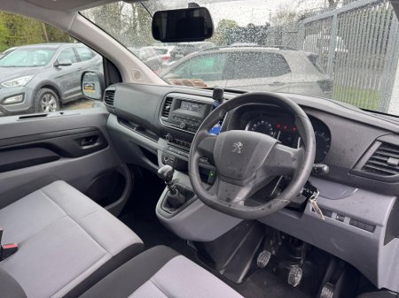 2019 Peugeot Expert - thumbnail 17