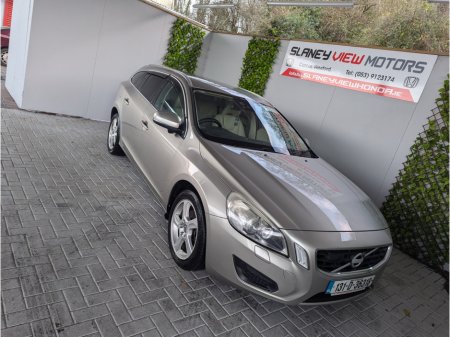 2013 Volvo V60 1.6 T4 DBA-FB4164T €9,950