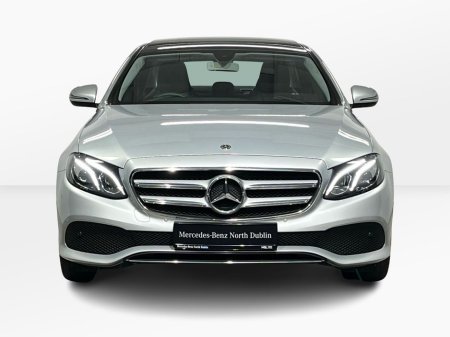2017 Mercedes-Benz E Class 220d Avantgarde - 17 Inch Alloys - Reversing Camera - Panoramic Sunroof - Ambient Lighting - Sat Nav - Climate Control - Electric Heated Memory Seats - Keyless Start - Auto Lights/Wipers thumbnail