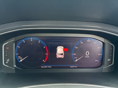 2019 Volkswagen T-Roc SPORT 1.0 TSI MANUAL 6SPEED FWD 115HP 5DR €20,950 thumbnail