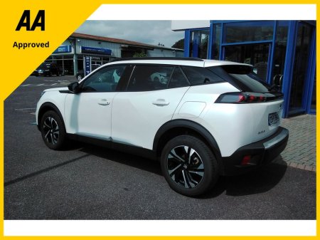 2023 Peugeot 2008 Allure 1.2 100 6.4 4DR €25,995