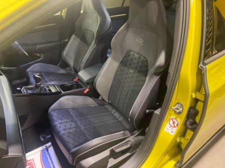 2024 Volkswagen Golf - thumbnail 9