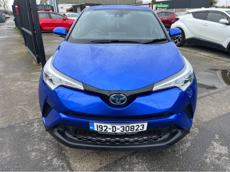 2019 Toyota C-HR 1.8 HYBRID AUTO VERY LOW KMS €19,450