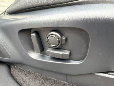 2021 Land Rover Discovery - thumbnail 25