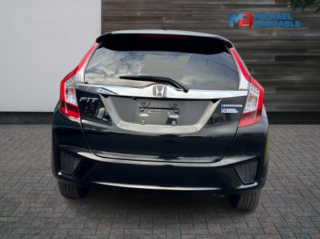 2015 Honda Fit 1.5L Petrol Hybrid Automatic €10,950 thumbnail