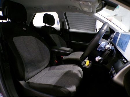 2023 Hyundai Ioniq 2023*ONLY 36,000 MILES*73KWH HYUNDAI IONIQ 5 PREMIUM EV*FULL HYUNDAI SERVICE HISTORY*FULL BATTERY HEALTH CERTIFICATE*PREMIUM PACK*2 CHARGER*1 OWNER*FANTASTIC CONDITION SPEC Bluetooth,Apple car-play,Ce €29,900 thumbnail