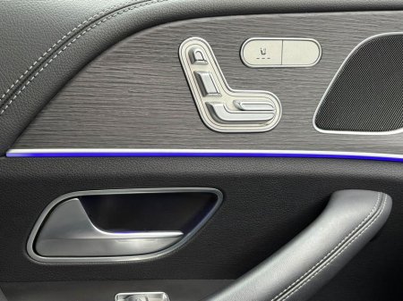 2022 Mercedes-Benz GLE Class GLE 350 DE 4MATIC AMG LINE PREMIUM €65,888 thumbnail