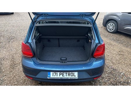 2017 Volkswagen Polo 1.2 AUTO €13,500 thumbnail