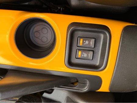 2014 Nissan Juke 1.2 DIG-T TEKNA 115PS 5 5DR T €8,950 thumbnail