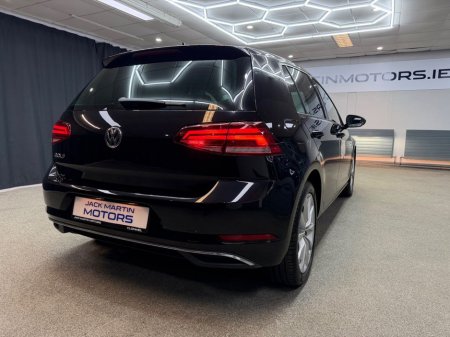 2018 Volkswagen Golf - thumbnail 12