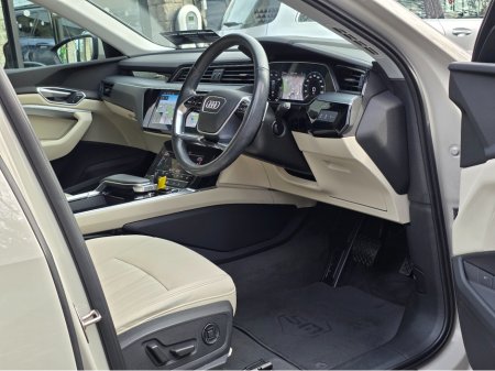 2021 Audi e-tron - thumbnail 17