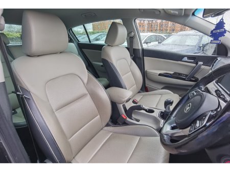 2019 Kia Sportage - thumbnail 9