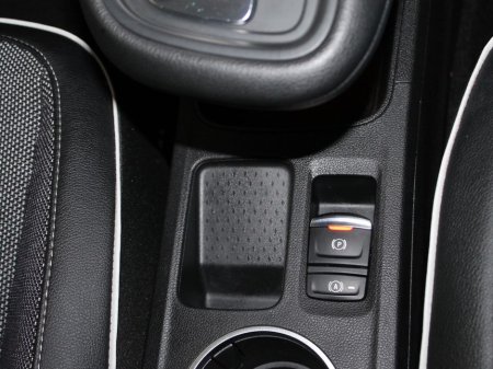 2021 Renault Captur E-tech P S Edition E-tech Plug-in Hybri €19,499 thumbnail