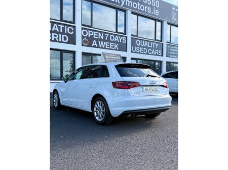 2015 Audi A3 1.4 TFSI €14,890 thumbnail