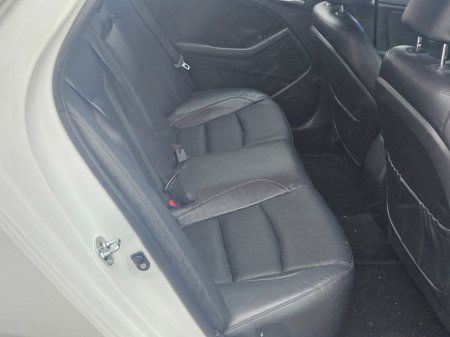 2015 Kia Optima 1.7 D Platinum 18" Alloys €7,950 thumbnail