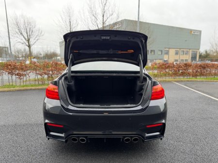 2014 BMW M4 - thumbnail 12