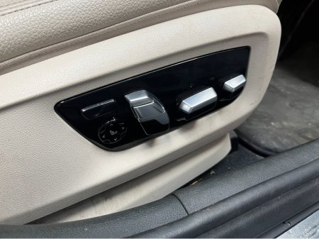 2017 BMW 5 Series - thumbnail 13