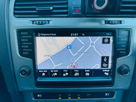 2016 Volkswagen Golf  €12,950 thumbnail