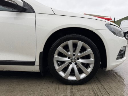 2013 Volkswagen Scirocco 2.0 TDI 140BHP SPORT BLUEMOTION TECH €10,950 thumbnail