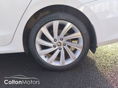 2022 Skoda Octavia - thumbnail 14