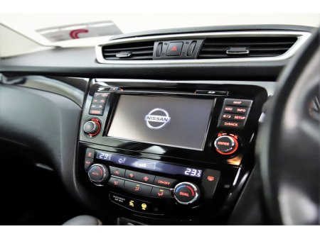 2016 Nissan Qashqai - thumbnail 21